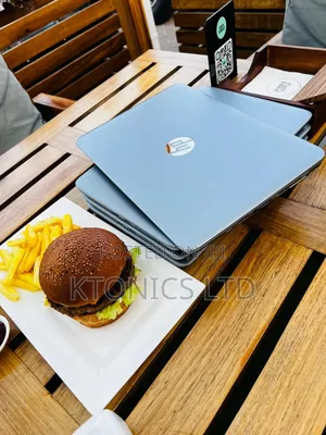 Laptop HP EliteBook 820 G3 8GB Intel Core I5 SSD 256GB