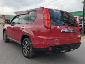 Nissan X-Trail 2007 Red