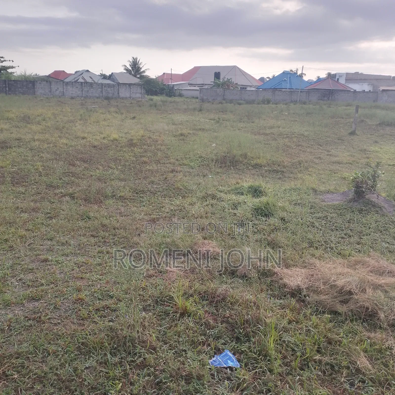 Kiwanja Sqmita 350 Kinauzwa Milioni 6 Viwege.