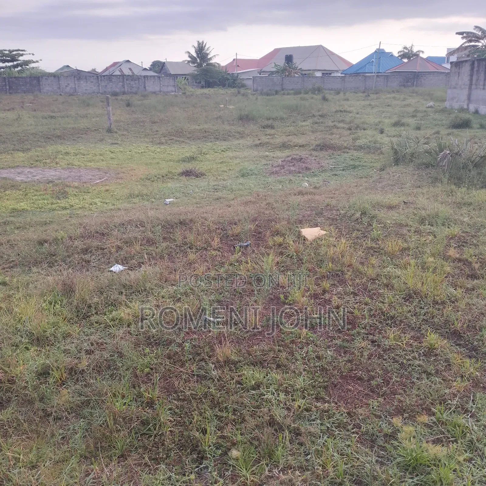Kiwanja Sqmita 350 Kinauzwa Milioni 6 Viwege.
