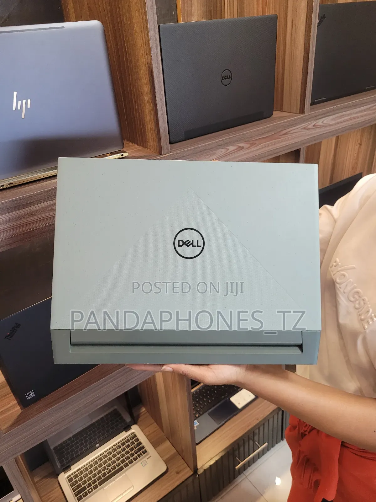 Laptop Dell G15 5511 16GB AMD Ryzen 7 SSD 512GB