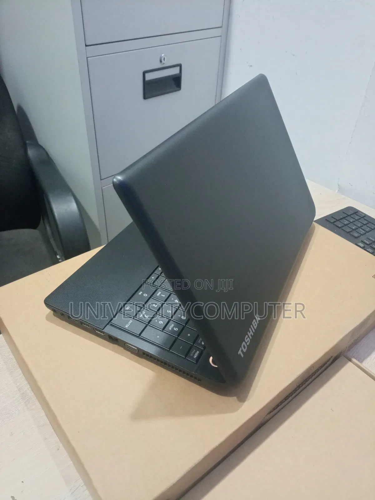 Laptop Toshiba Satellite C50 4GB Intel Core 2 Duo HDD 500GB