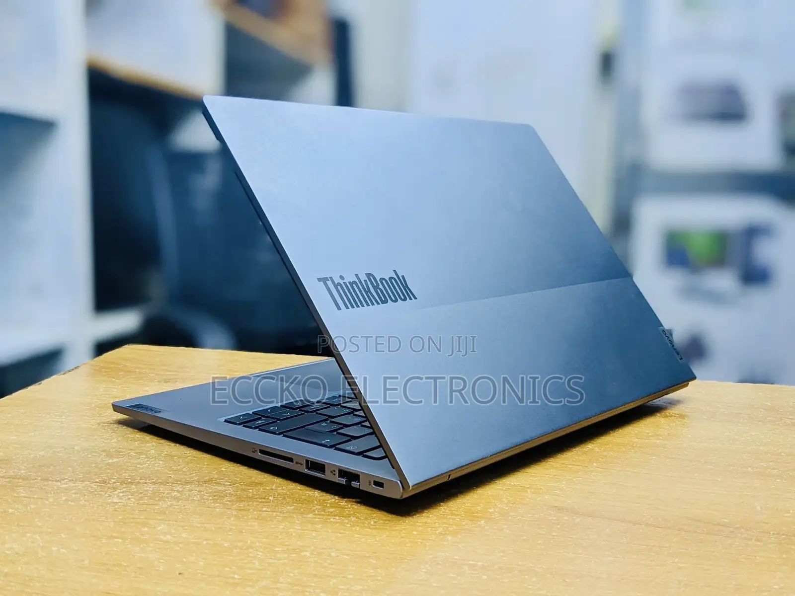 Laptop Lenovo Thinkbook 14 8GB AMD Ryzen 3 SSD 256GB