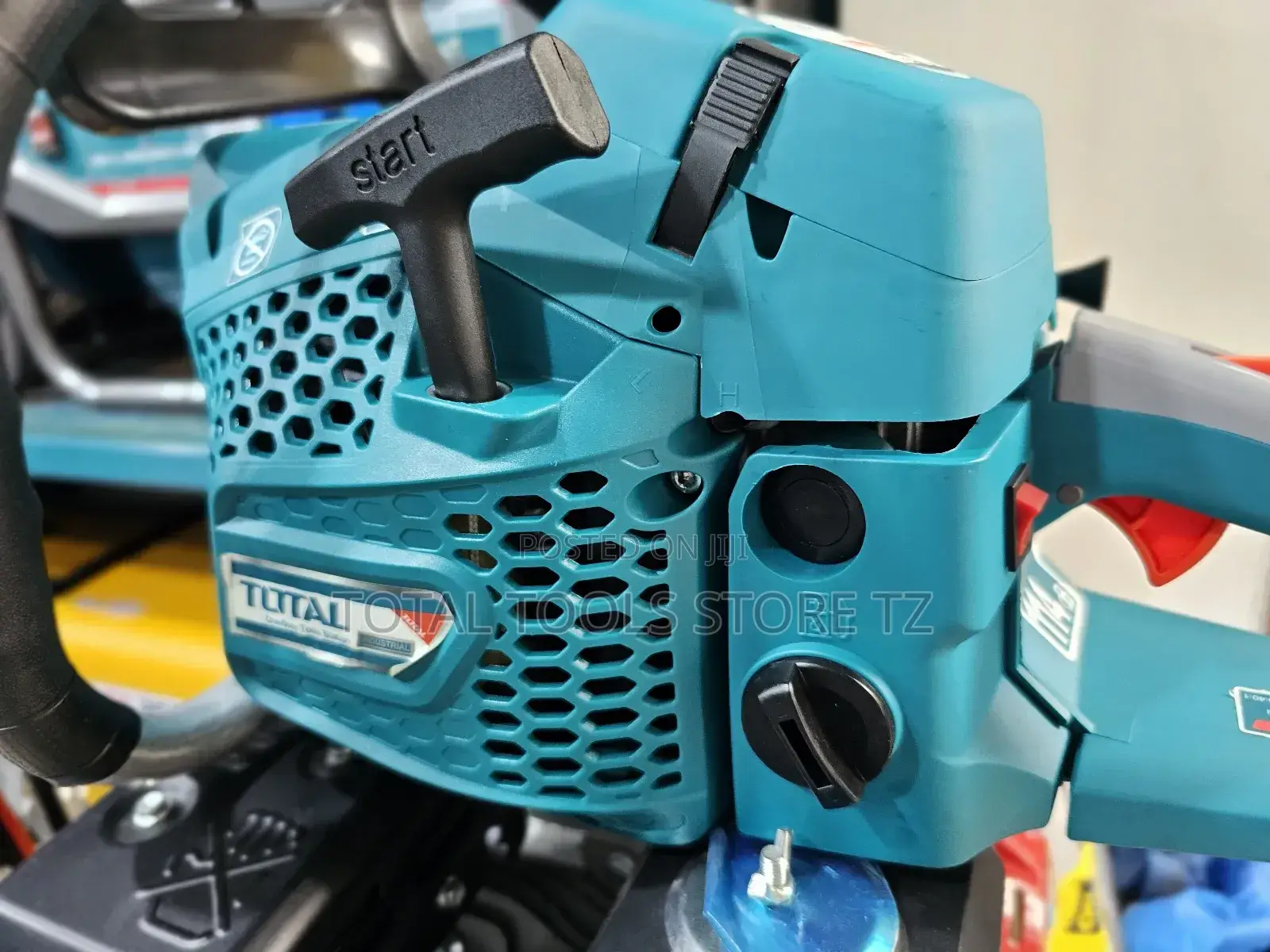 Total Gasoline Chain Saw 24"