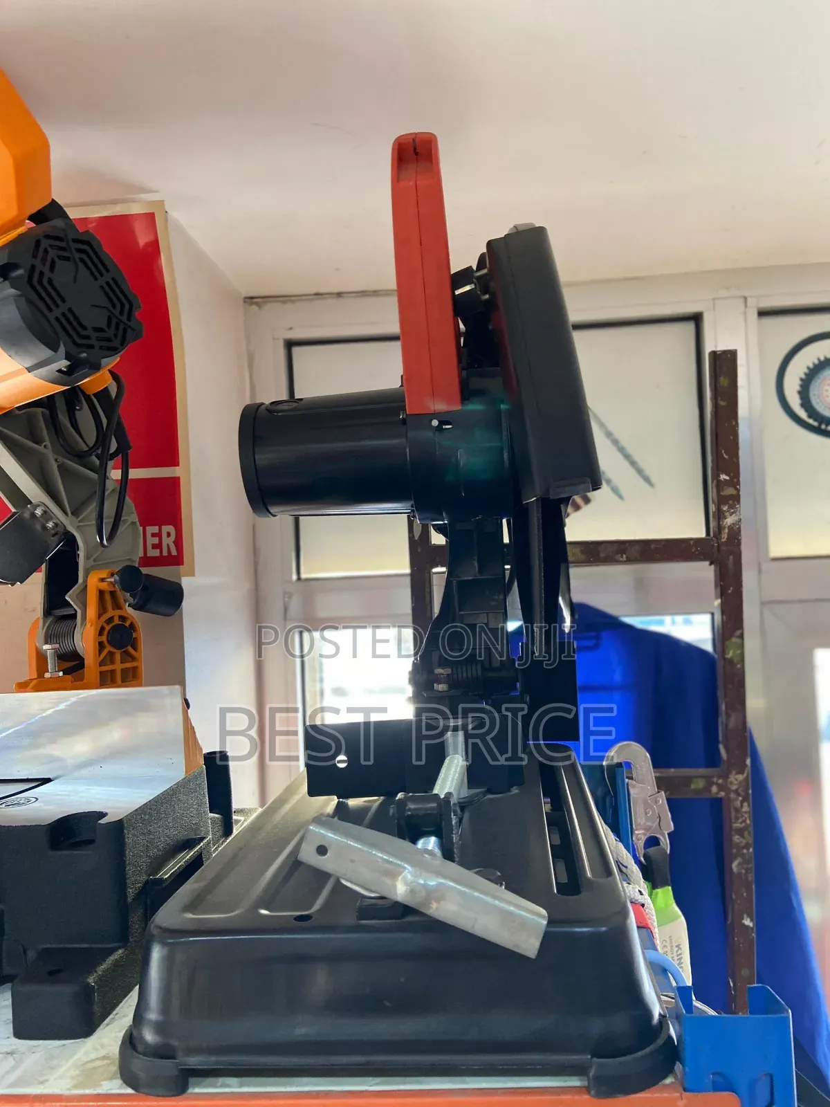 Yato Cut Off Machine