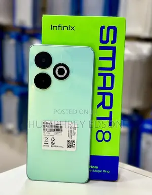 Photo - New Infinix Smart 8 128 GB Green