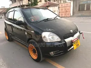 Toyota Vitz 2002 Black
