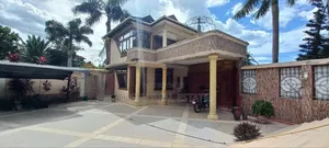 6bdrm Mansion in Senga Rd Mikocheni B for sale