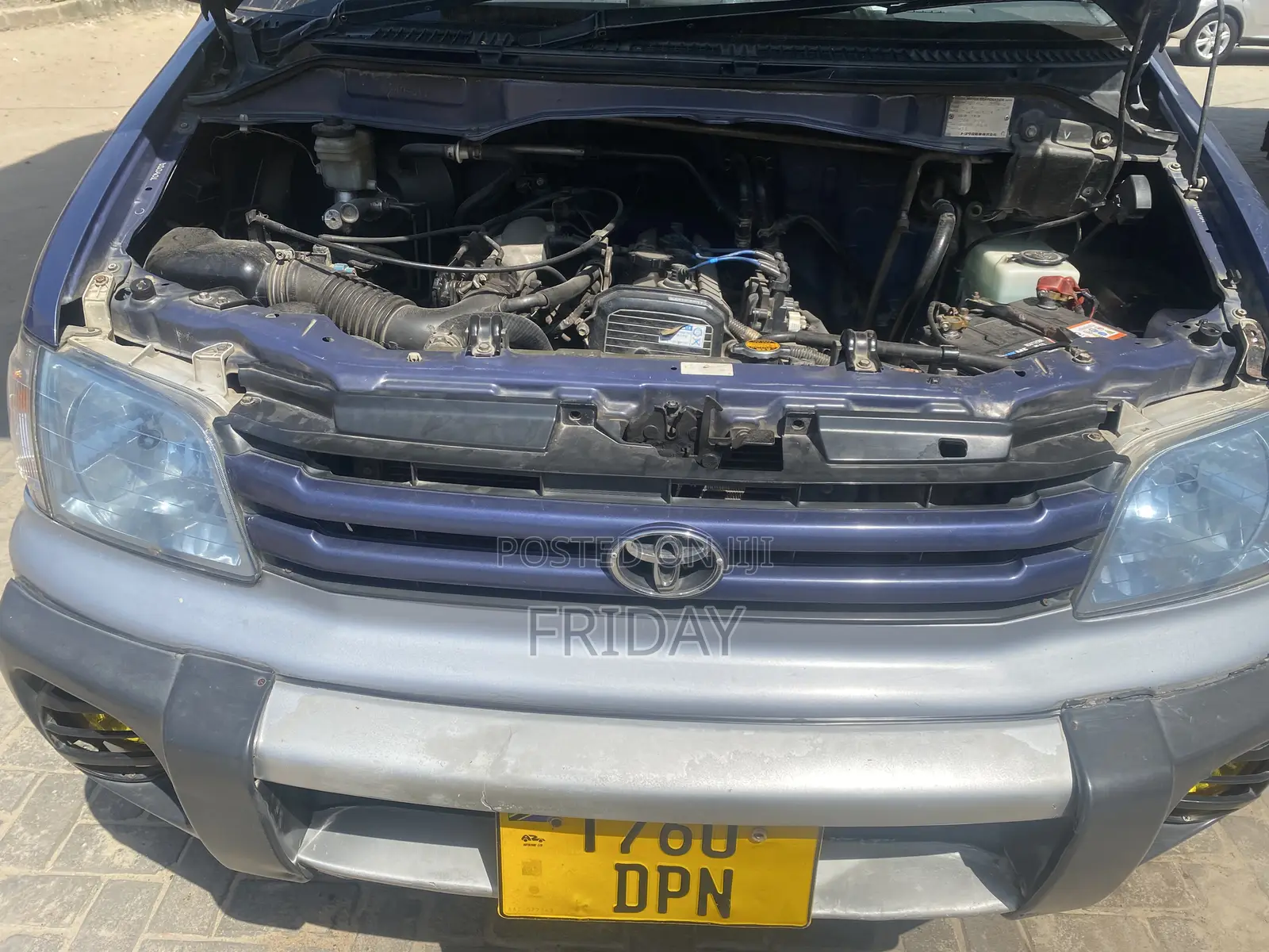 Toyota Noah 2001 Blue