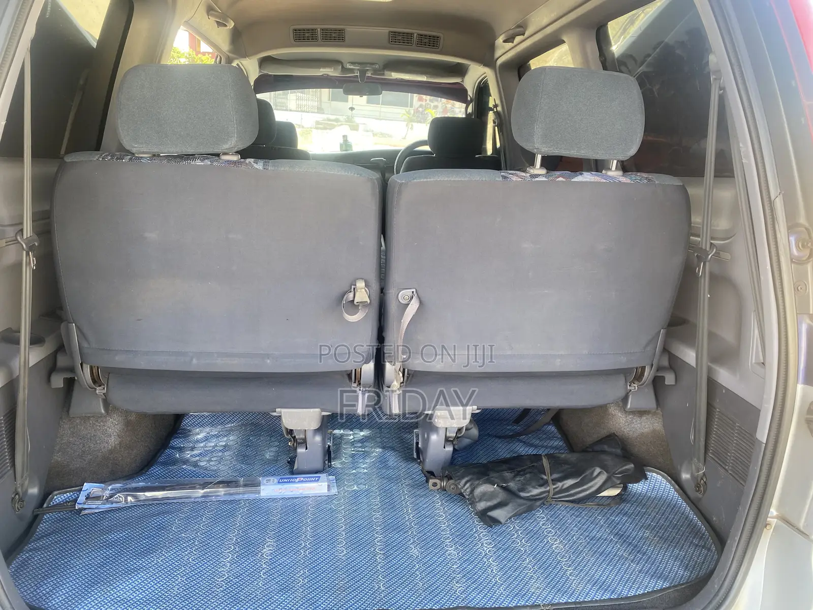Toyota Noah 2001 Blue
