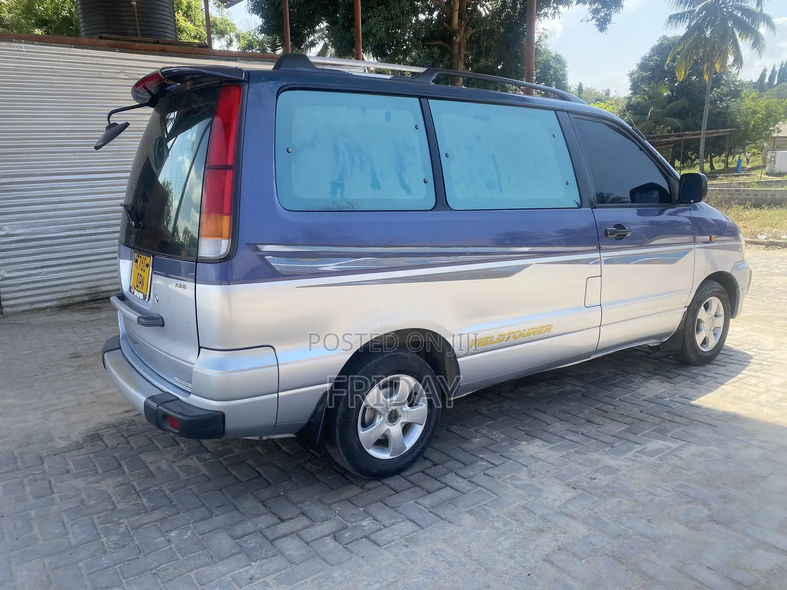 Toyota Noah 2001 Blue