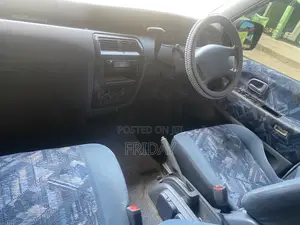 Toyota Noah 2001 Blue