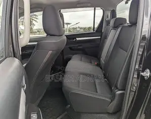 Toyota Hilux 2022 Black