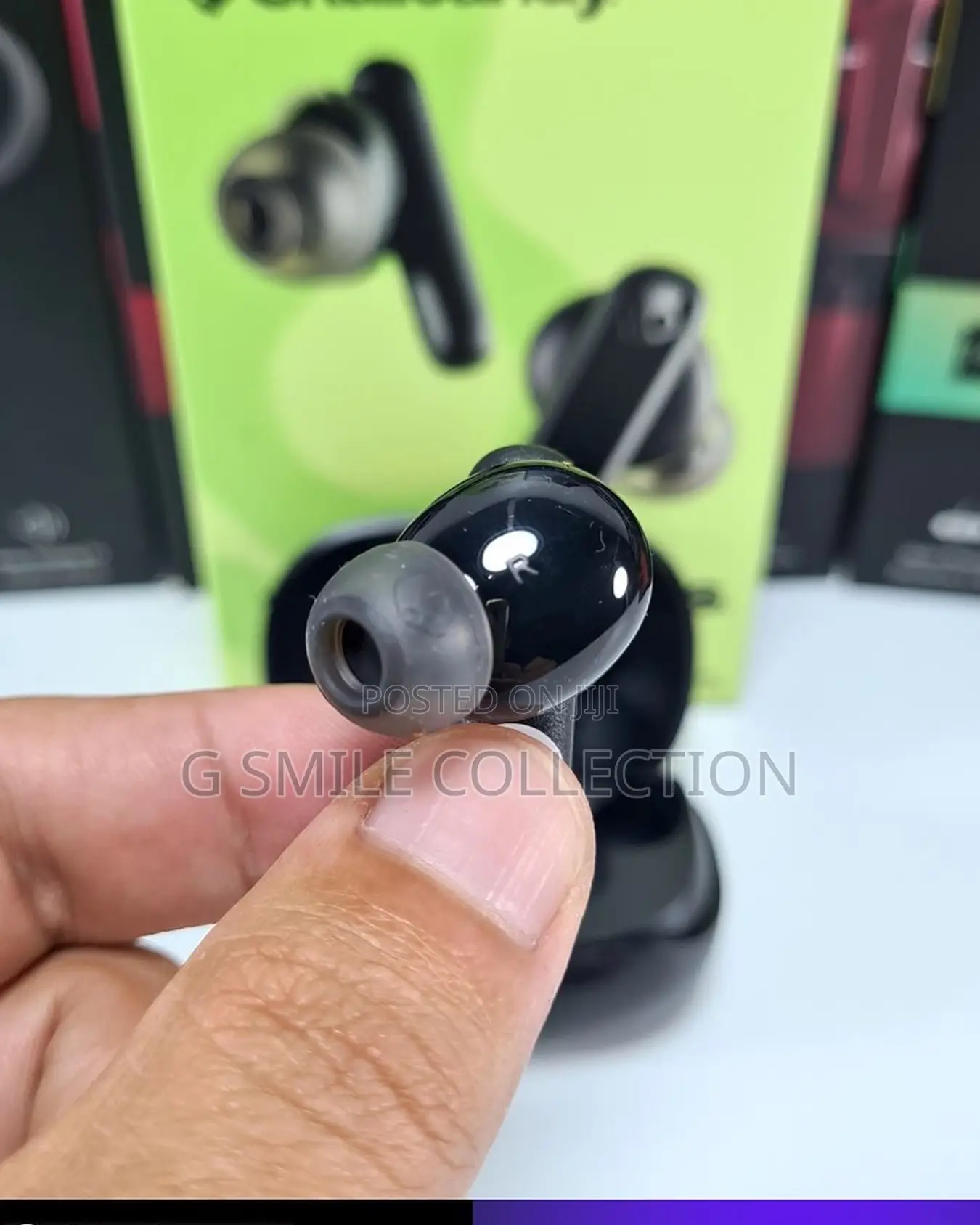 Skullcandy Smoking Buds Bluetooth Earphones