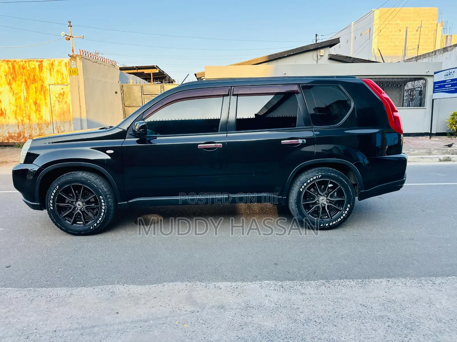 Nissan X-Trail 2010 Black