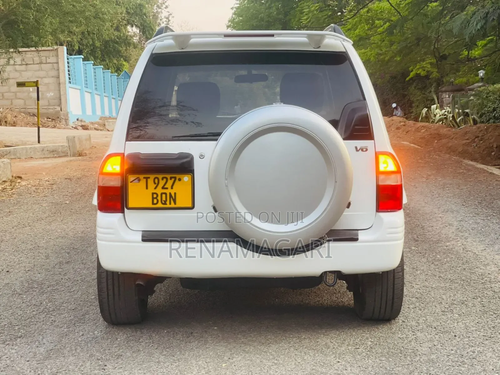 Suzuki Vitara 2001 White