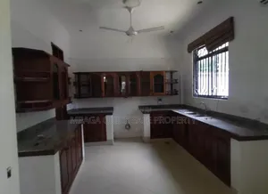 4bdrm House in Masaki for rent