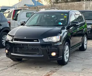 Mitsubishi Outlander 2011 Black