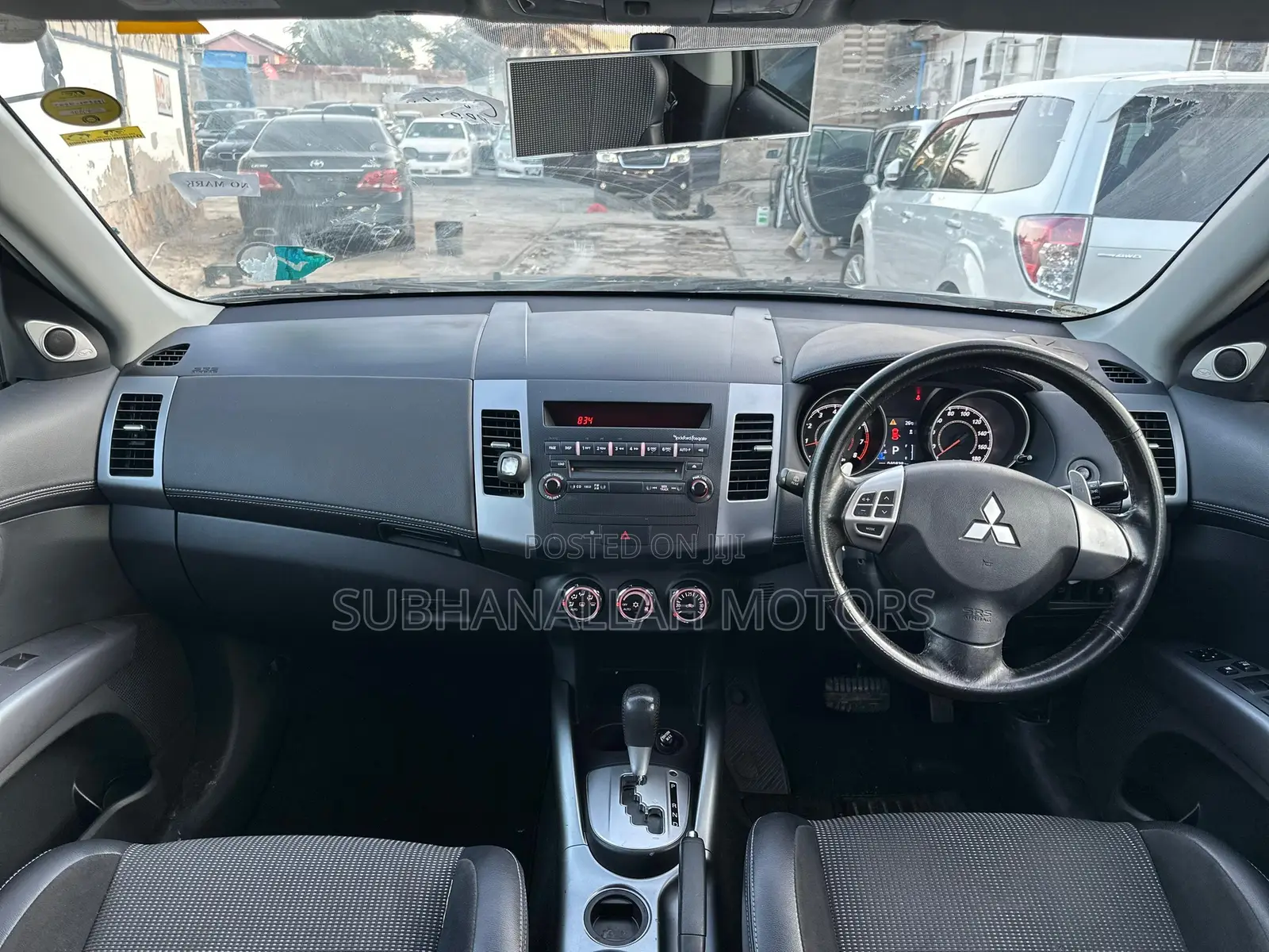 Mitsubishi Outlander 2011 Black