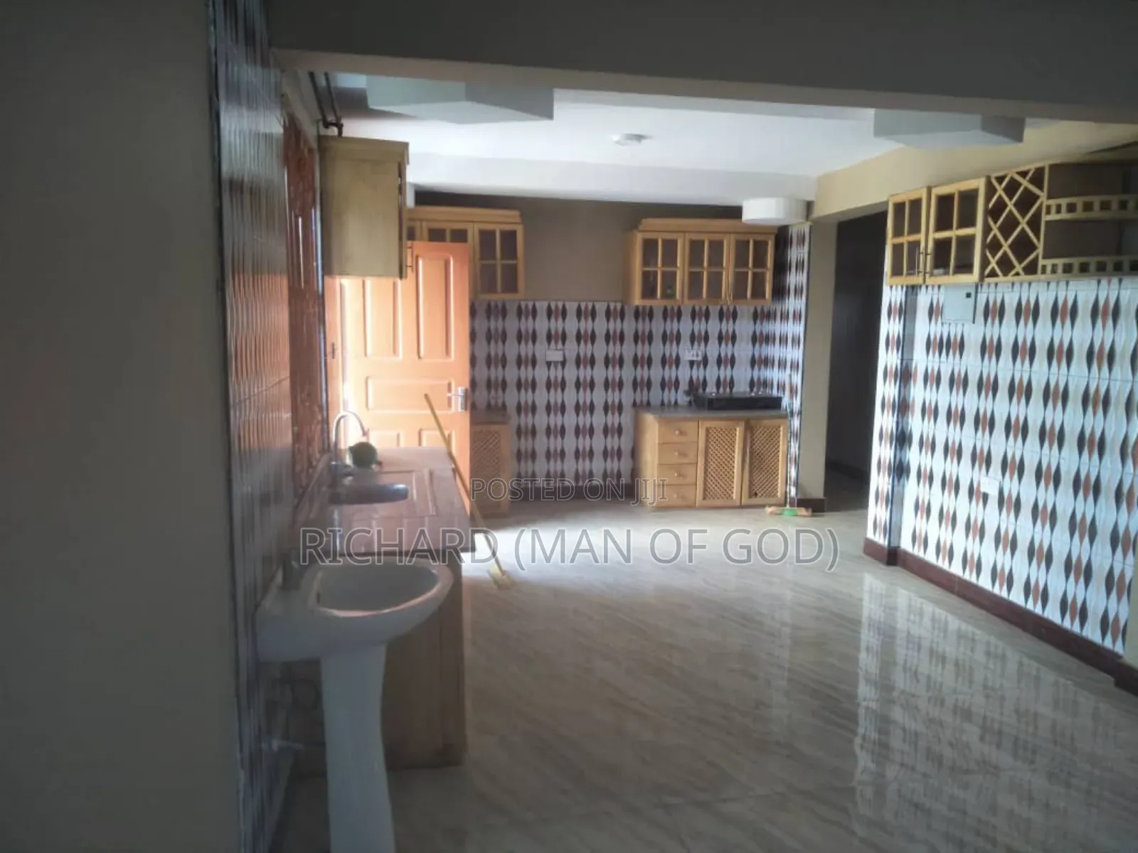 4bdrm Bungalow in Arusha for sale