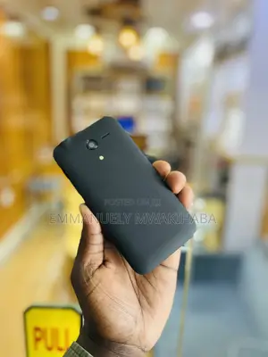 Kyocera Digno A 32 GB Black