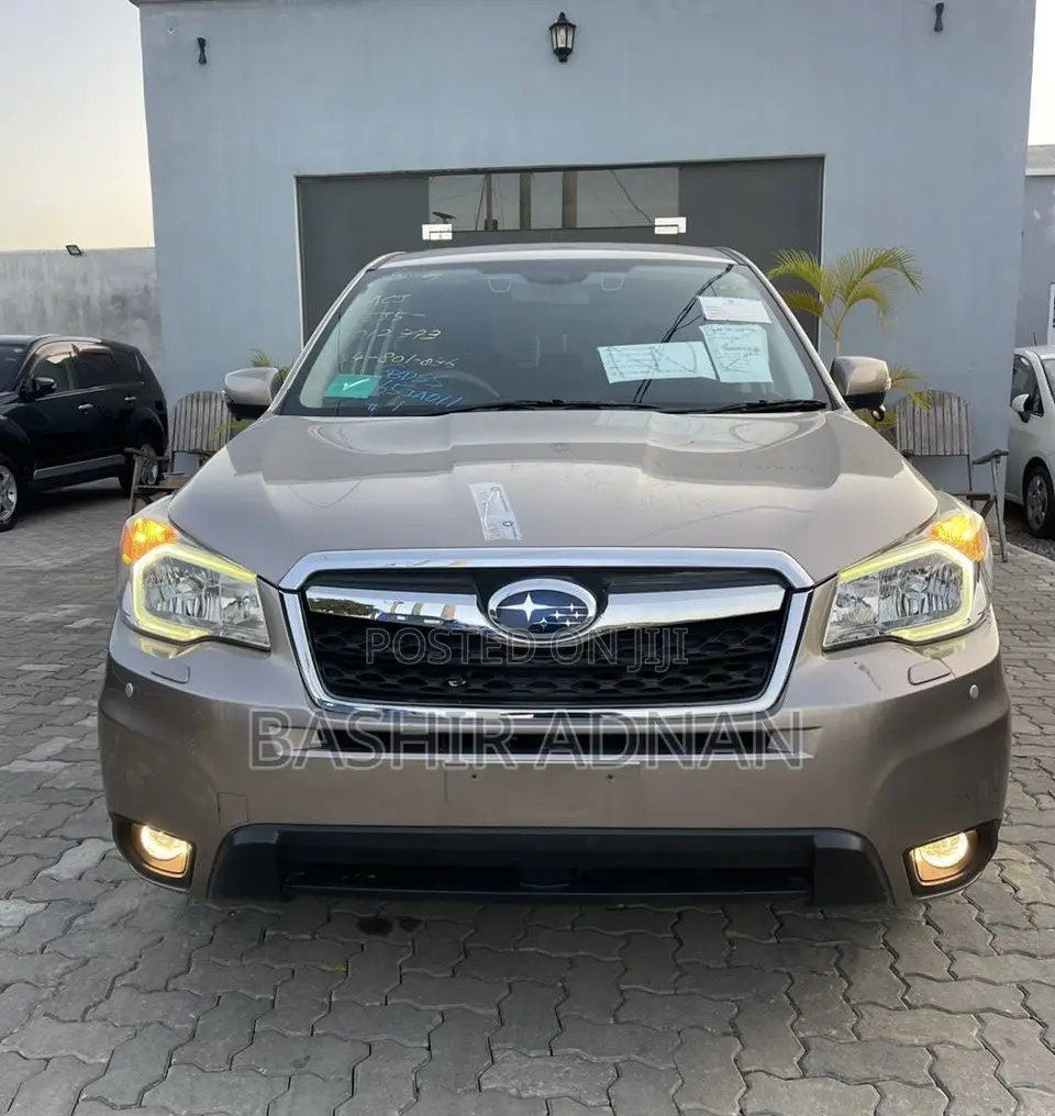 Subaru Forester 2013 Gold