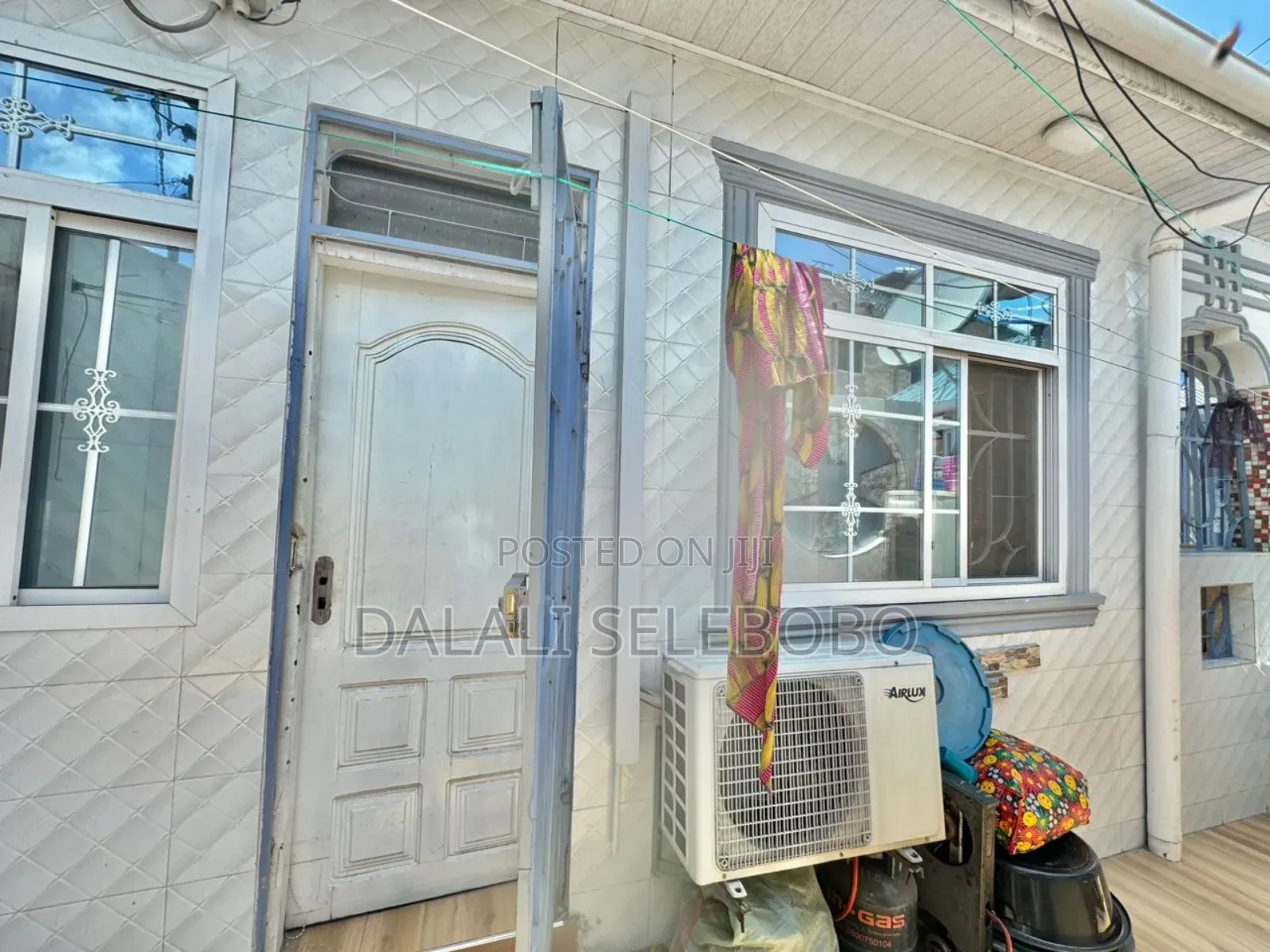 4bdrm Bungalow in Mburahati Madoto for sale