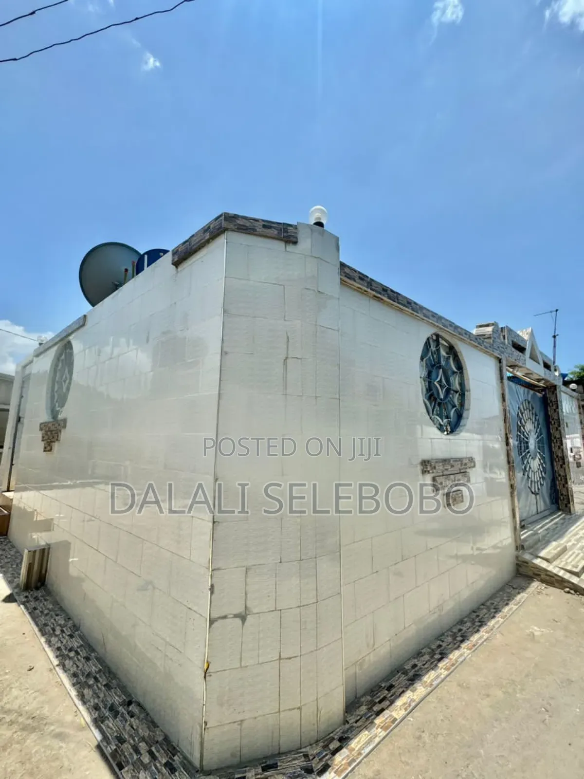 4bdrm Bungalow in Mburahati Madoto for sale