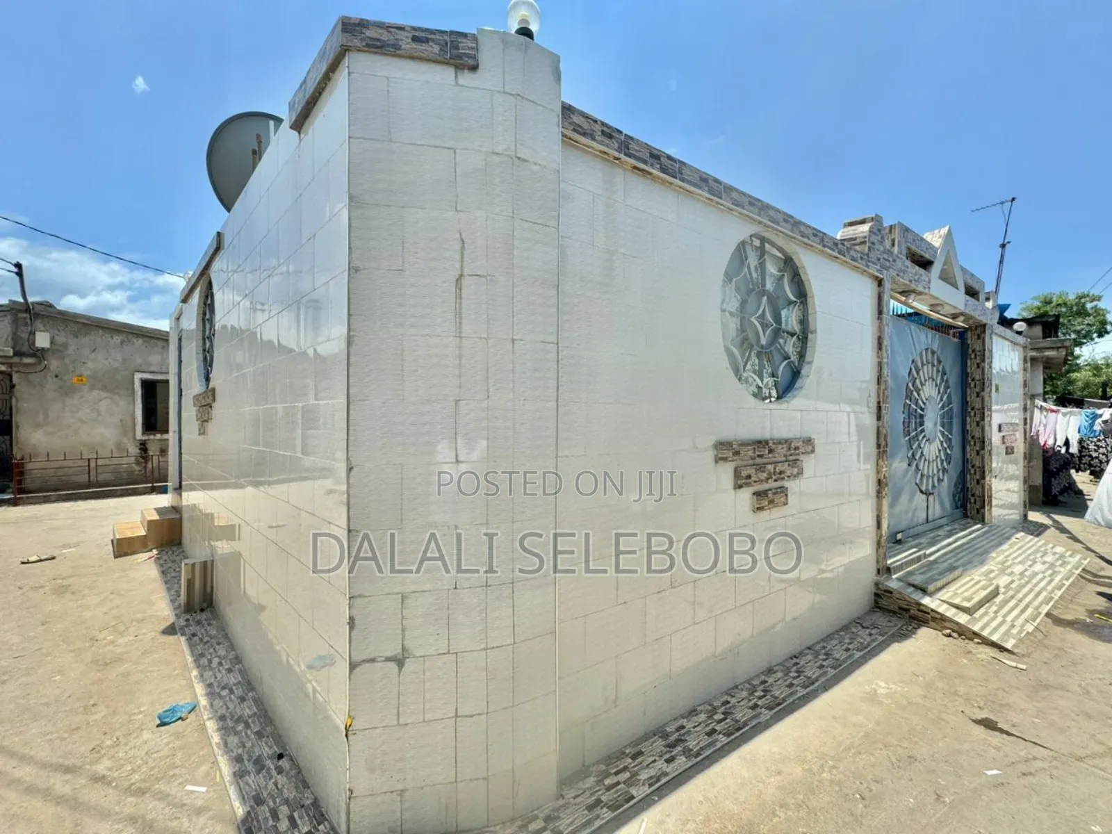 4bdrm Bungalow in Mburahati Madoto for sale