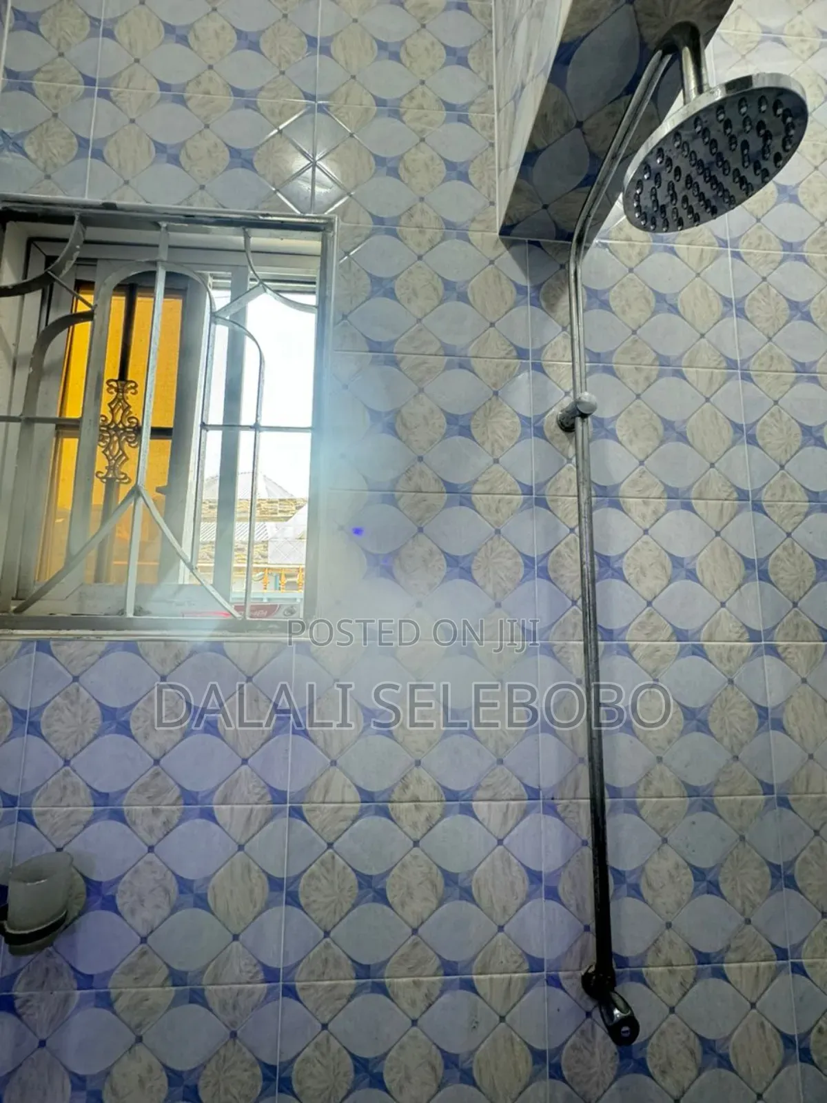 4bdrm Bungalow in Mburahati Madoto for sale
