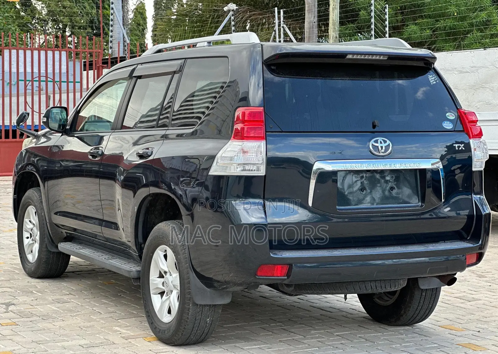 Toyota Land Cruiser Prado 2.7 i 2010 Black