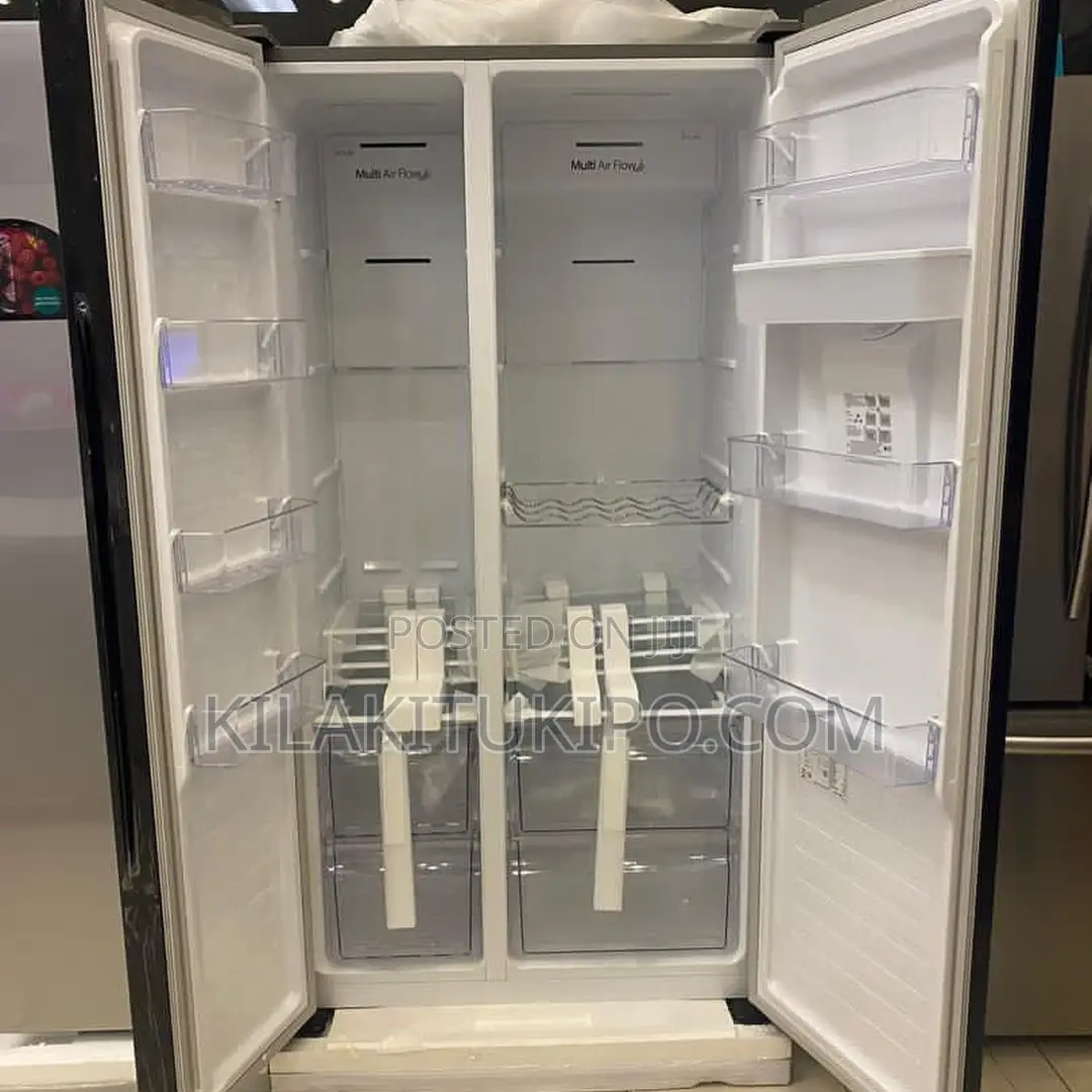 Hisense Refridgerator 560L