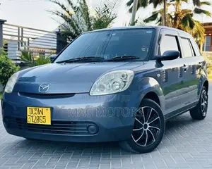Mazda Verisa 2008 Gray