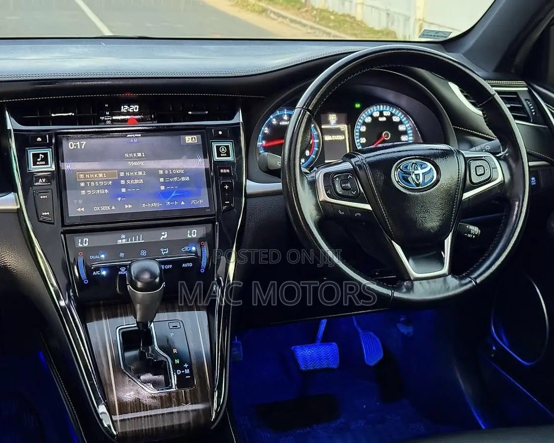 Toyota Harrier 2.0 2014 Pearl