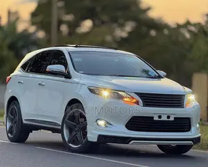 Toyota Harrier 2.0 2014 Pearl