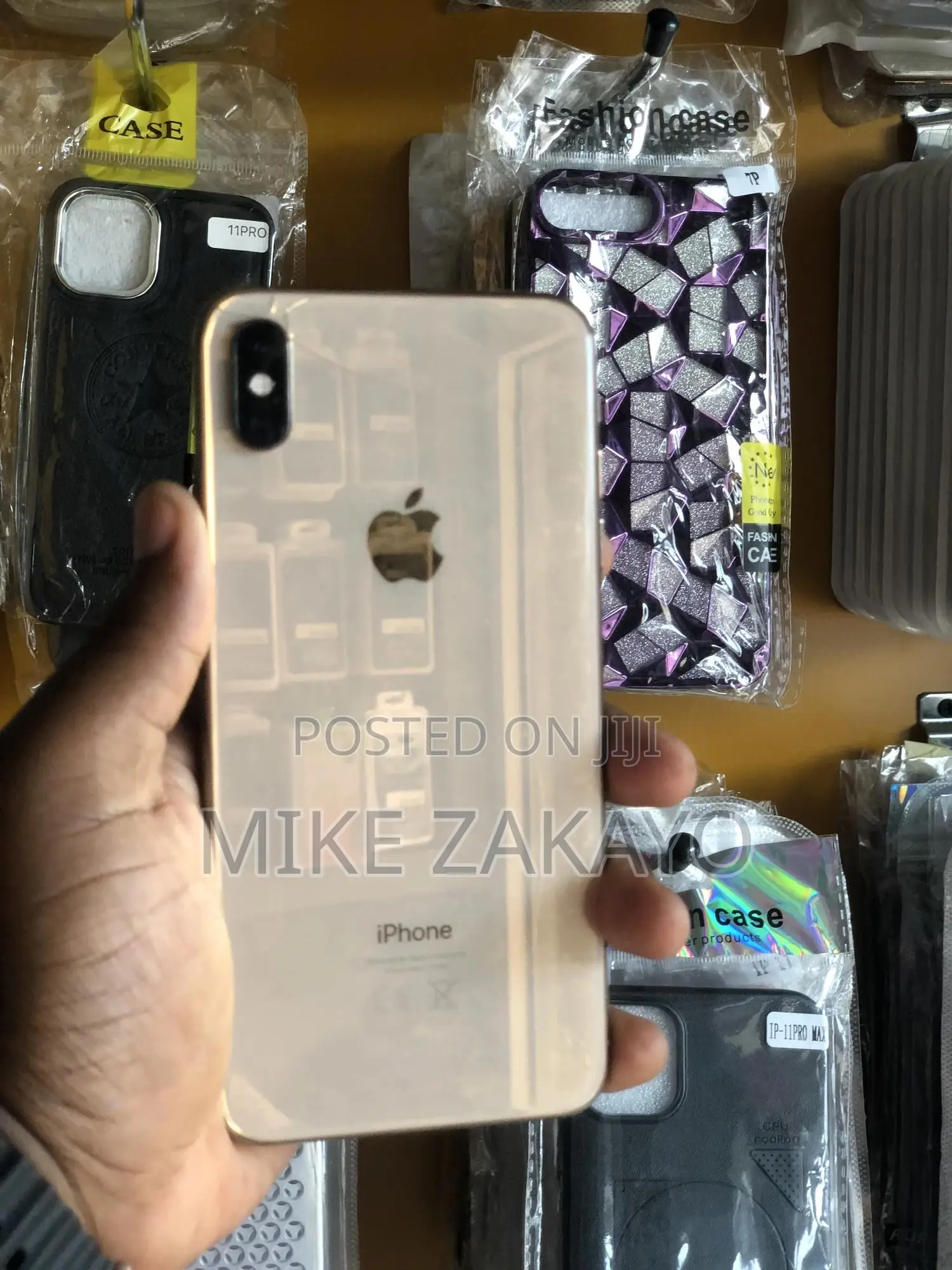 Apple iPhone XS Max 64 GB Gold