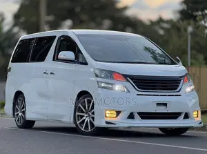 Toyota Vellfire 2009 White
