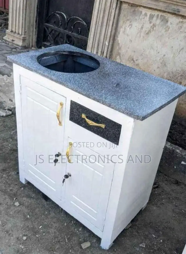 Kitchen Cabinets Yenye Sehemu Ya Kuweke Gesi