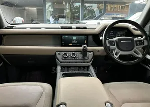 Land Rover Defender 2022 Gold