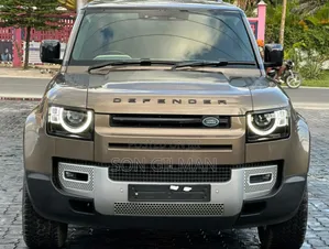 Land Rover Defender 2022 Gold