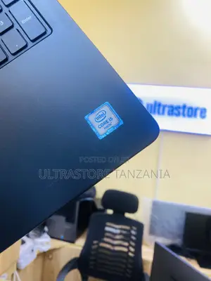 New Laptop Dell Latitude 15 3570 8GB Intel Core I5 HDD 500GB