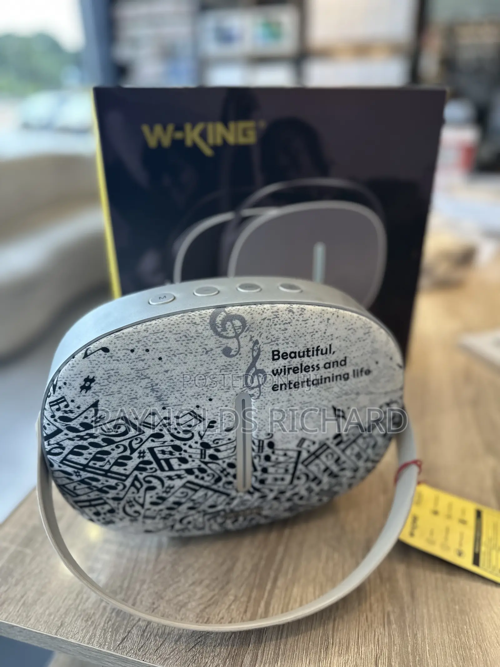 W-King Speaker T8 / Mziki Mzuri