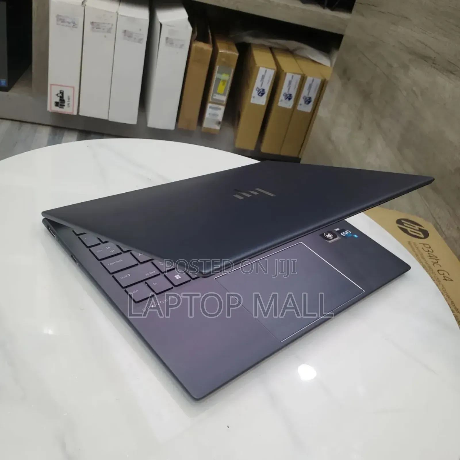 New Laptop HP Elite Dragonfly G3 16GB Intel Core I7 SSD 512GB