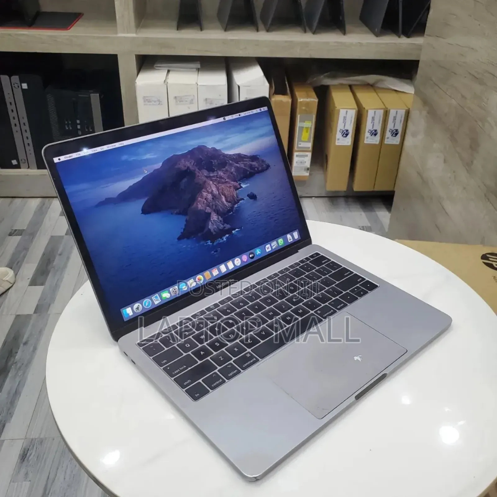 Laptop Apple MacBook Pro 2017 8GB Intel Core I5 SSD 256GB