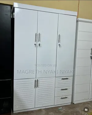 Kabating Milango Mitatu