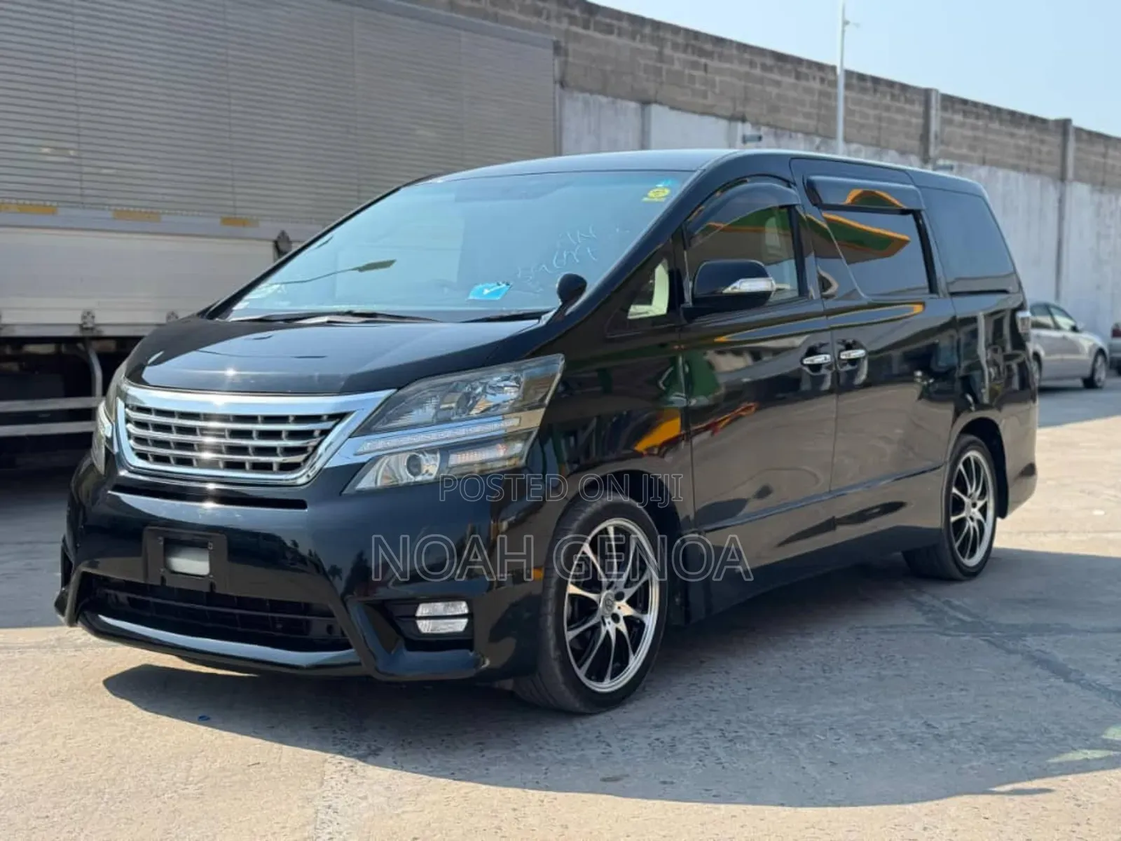 Toyota Vellfire 2009 Black
