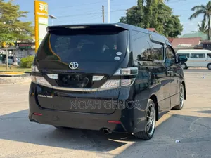 Toyota Vellfire 2009 Black