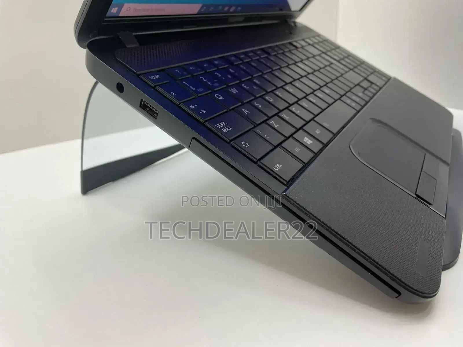 Laptop Toshiba Satellite C850 4GB Intel HDD 500GB