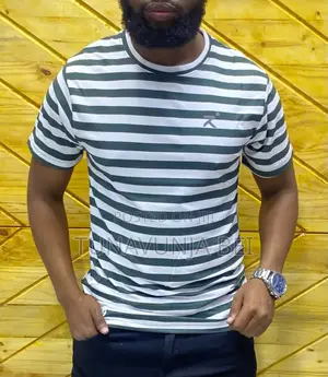 Unsex T Shirt