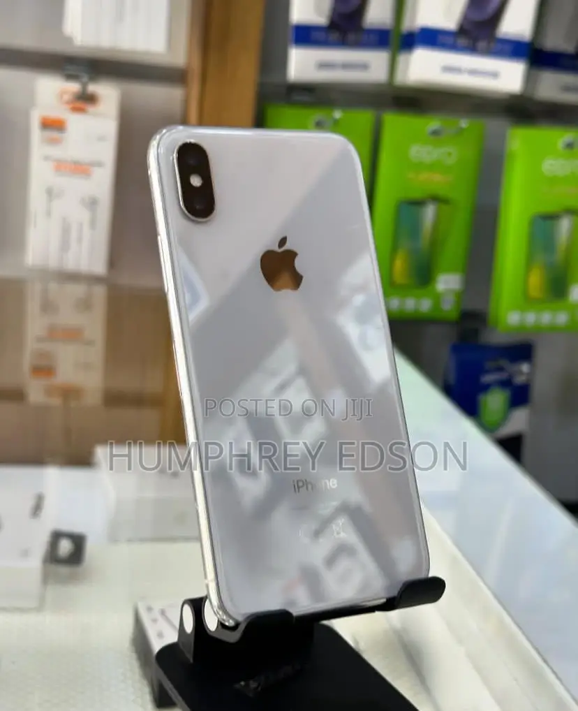 Apple iPhone X 64 GB White